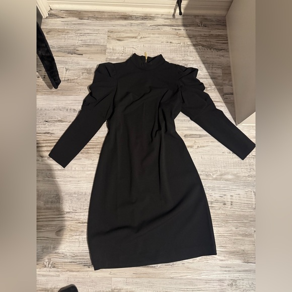 Calvin Klein Dresses & Skirts - Calvin Klein Black Long Sleeve Dress